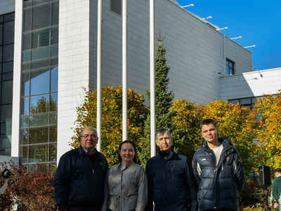 Поднятие флагов. МИГМиТ. 16.10.2023г. / Павел Железняк