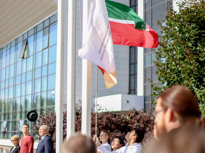 Поднятие флагов (18.09.23) / Дарья Карпеева