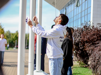 Поднятие флагов (18.09.23) / Дарья Карпеева