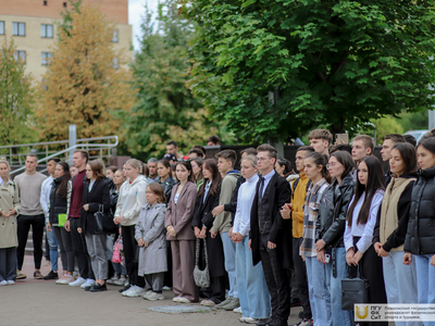 Поднятие флагов (11.09.23) / Дарья Карпеева