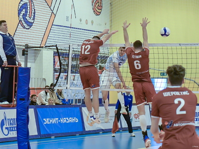 Волейбол. Академия-Казань - Автомобилист (СПб)/ Павел Железняк