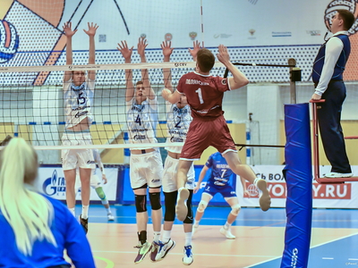 Волейбол. Академия-Казань - Автомобилист (СПб)/ Павел Железняк