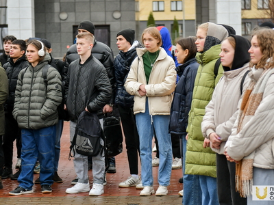 Поднятие флагов. Институт спорта. 13.11.2023г. / Павел Железняк