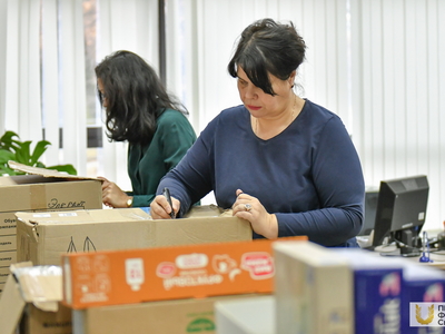 Сбор и отправка гуманитарной помощи для жителей Лисичанска / Павел Железняк