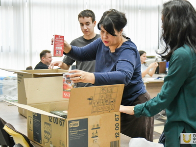 Сбор и отправка гуманитарной помощи для жителей Лисичанска / Павел Железняк