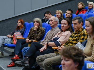 Вручение удостоверений о повышении квалификации по программе "Предотвращение допинга в спорте и борьба с ним в региональных спортивных федерациях" / Павел Железняк