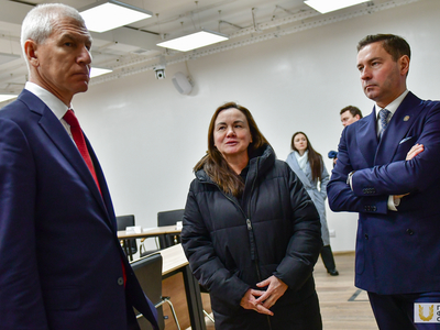 Министр спорта Олег Матыцин осмотрел Центр развития кадрового потенциала туротрасли и НИИ университета / Павел Железняк