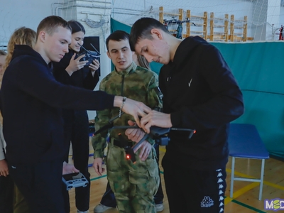 Курсы по основам военной подготовки для студентов колледжа Поволжского университета / Марк Лозбенёв