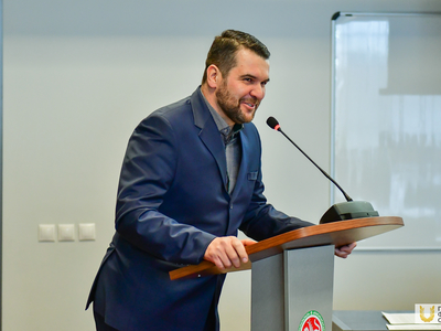 Вручение дипломов магистрам Института заочного образования /Павел Железняк