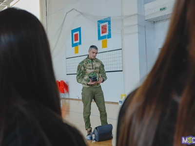 Курсы по основам военной подготовки для студентов колледжа Поволжского университета / Марк Лозбенёв