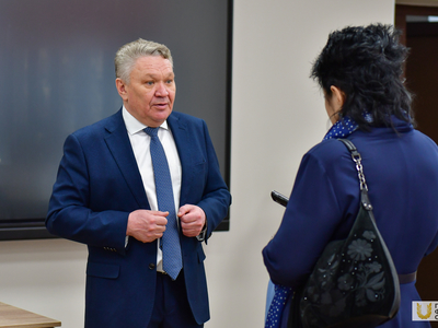 Интервью ректора журналисту «Российской газеты» / Павел Железняк