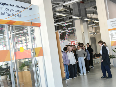 Excursion for pupils of Gymnasium No. 6 / Pavel Zheleznyak