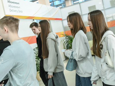 Excursion for pupils of Gymnasium No. 6 / Pavel Zheleznyak