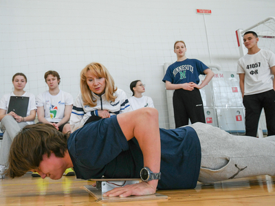 Колледж студентлары катнашында хәрби-гамәли спорт төрләре буенча турнир