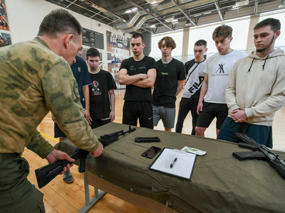 Колледж студентлары катнашында хәрби-гамәли спорт төрләре буенча турнир