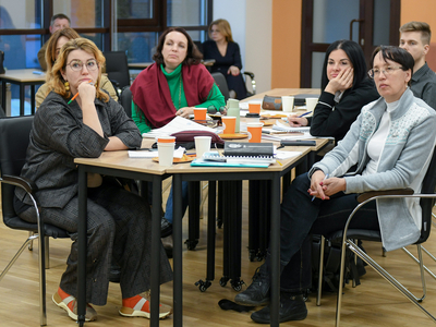 Үсеш курсы: туристлык территорияләрен үстерү белән идарә итү. 7 нче агым / Павел Железняк