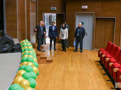 Visit of a delegation from the Abu Dhabi Aquatics Club (UAE) / Pavel Zheleznyak