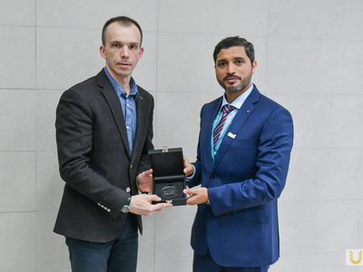 Visit of a delegation from the Abu Dhabi Aquatics Club (UAE) / Pavel Zheleznyak