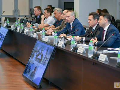 III All-Russian Scientific and Practical Conference on Aquatic Sports. Plenary session / Pavel Zheleznyak