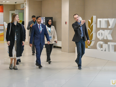 Visit of a delegation from the Abu Dhabi Aquatics Club (UAE) / Pavel Zheleznyak