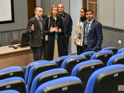 Visit of a delegation from the Abu Dhabi Aquatics Club (UAE) / Pavel Zheleznyak