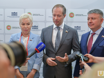 Игры БРИКС-2024: заседание комитета ГД РФ по ФК и спорту и экскурсия по объектам университета / Павел Железняк