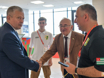 Экскурсия по УЛК для участников заседания Ассоциации руководителей Олимпийских Советов ПФО / Павел Железняк