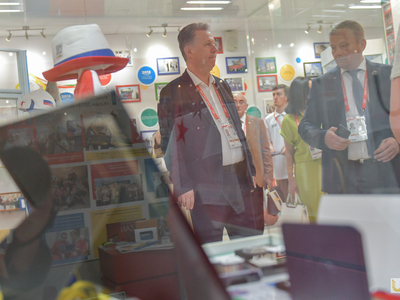 Экскурсия по УЛК для участников заседания Ассоциации руководителей Олимпийских Советов ПФО / Павел Железняк