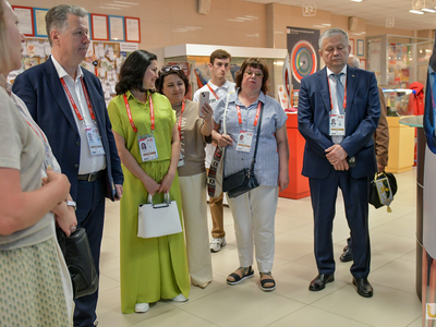 Экскурсия по УЛК для участников заседания Ассоциации руководителей Олимпийских Советов ПФО / Павел Железняк