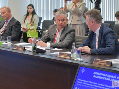 Игры БРИКС-2024: заседание комитета ГД РФ по ФК и спорту и экскурсия по объектам университета / Павел Железняк