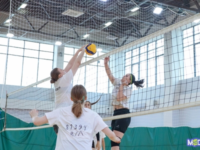 Entrance tests. Selected sport / Egor Danilov, Pavel Zheleznyak