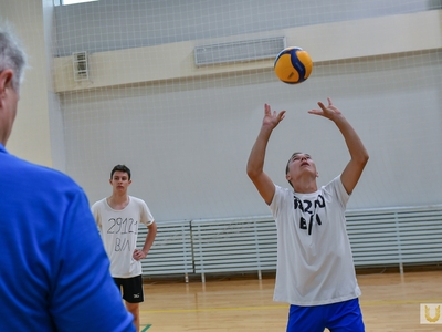 Entrance tests. Selected sport / Egor Danilov, Pavel Zheleznyak