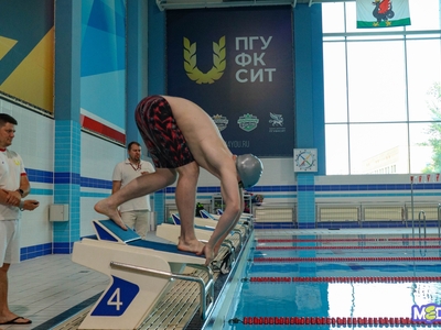 Entrance tests. Selected sport / Egor Danilov, Pavel Zheleznyak