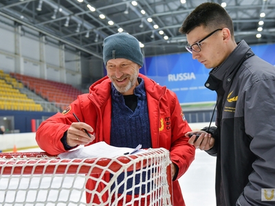 Entrance tests. Selected sport / Egor Danilov, Pavel Zheleznyak