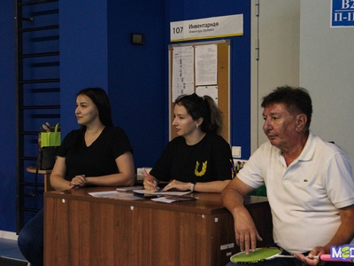 Entrance tests. Selected sport / Egor Danilov, Pavel Zheleznyak