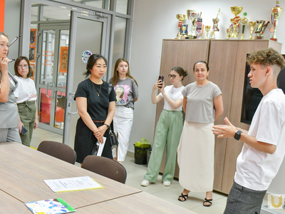 Auditors of Healthy Campus in the Educational and Laboratory Building / Pavel Zheleznyak