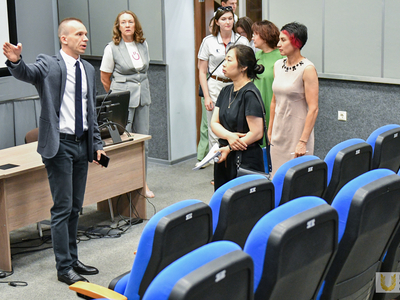 Auditors of Healthy Campus in the Educational and Laboratory Building / Pavel Zheleznyak