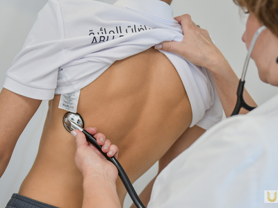 Медобследование спортсменов клуба водных видов спорта Абу-Даби / Павел Железняк