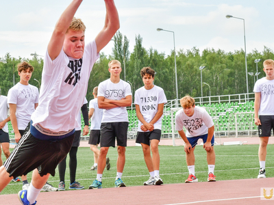 Вступительные испытания колледжа. ОФП / Павел Железняк