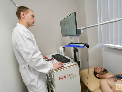 Medical examination of the UAE mini football team / Pavel Zheleznyak