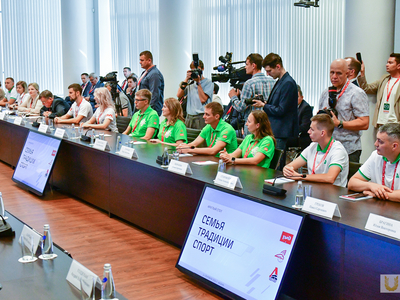 Закрытие Всероссийского фестиваля «Локо. Мы вместе» с участием министра спорта РФ / Павел Железняк