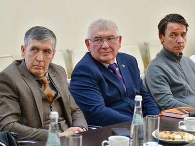 Встреча ректора со студенческими семьями Поволжского / Павел Железняк