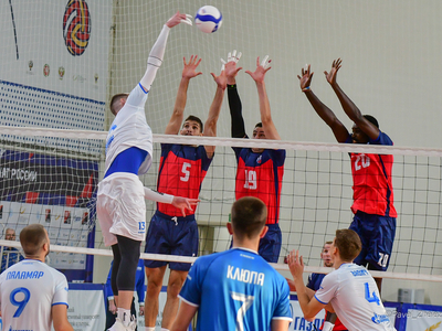 Академия-Казань - Ярославич. Чемпионат России / Павел Железняк