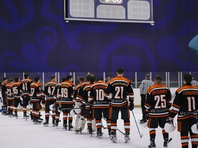 
Две победы в домашних играх Студенческой хоккейной команды "Крылатые Барсы"
