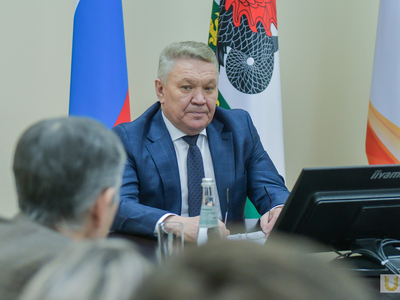 Встреча ректора со сборной по плаванию — победителями Спартакиады союзного государства / Павел Железняк