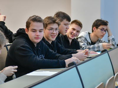 Конфликты под контролем: теоретические основы и практические навыки. Встреча со студентами колледжа / Павел Железняк