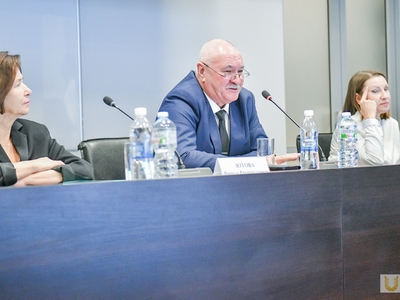 Защита диссертаций /Егор Данилов, Павел Железняк