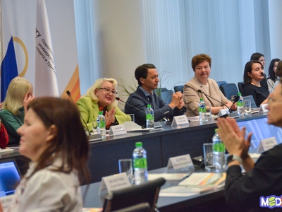 Круглый стол Современные педагогические технологии в мире языка / Алина Гильмуллина