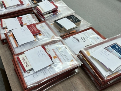 
Торжественное награждение победителей и призеров XIV Открытого регионального интернет-конкурса «Learn to win!» и Всероссийских онлайн-олимпиад по английскому, французскому, русскому и татарскому языкам
