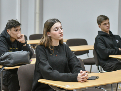 Встреча с иностранными студентами Университета / Павел Железняк